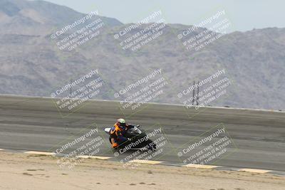 media/Nov-15-2025-Race Pace (Sat) [[8de605a2d8]]/Non Verified Riders (1st 20 Minutes)/Bowl (1015am)/